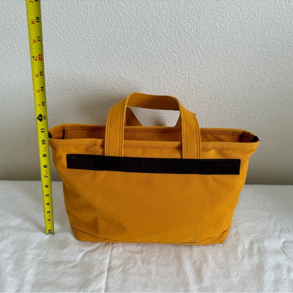Marc Jacobs canvas tote with zipper. - Picture 8 of 10